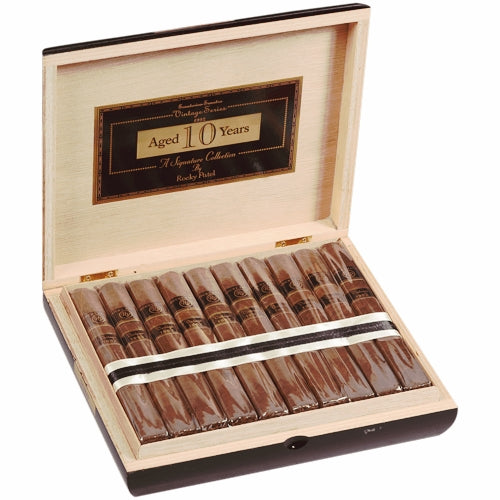 Rocky Patel Vintage 'Toro 1992' Premium Cigars at Cigars City
