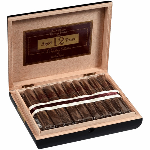 Rocky Patel Vintage 1990 Robusto (5.5" x 50)