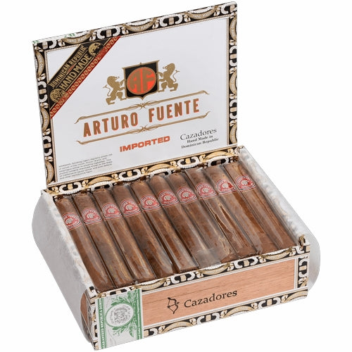Arturo Fuente Cazadores Natural - Toro (6&quot; x 50) - Box of 30