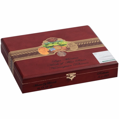 Oliva Master Blends 3 Robusto (5" x 50)