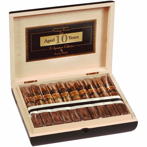 Rocky Patel Vintage 1992 Robusto (5.5" x 50)