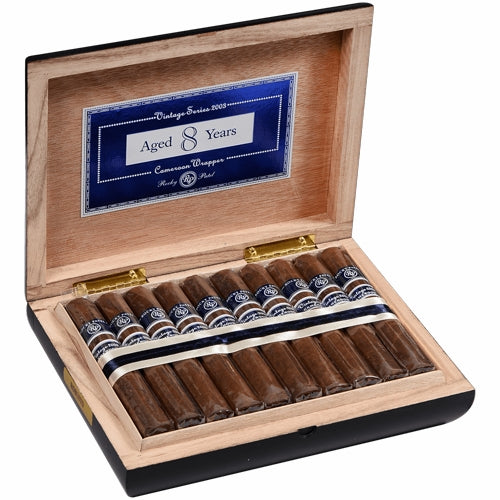 Rocky Patel Vintage 2003 Cameroon Robusto (5.5" x 50)