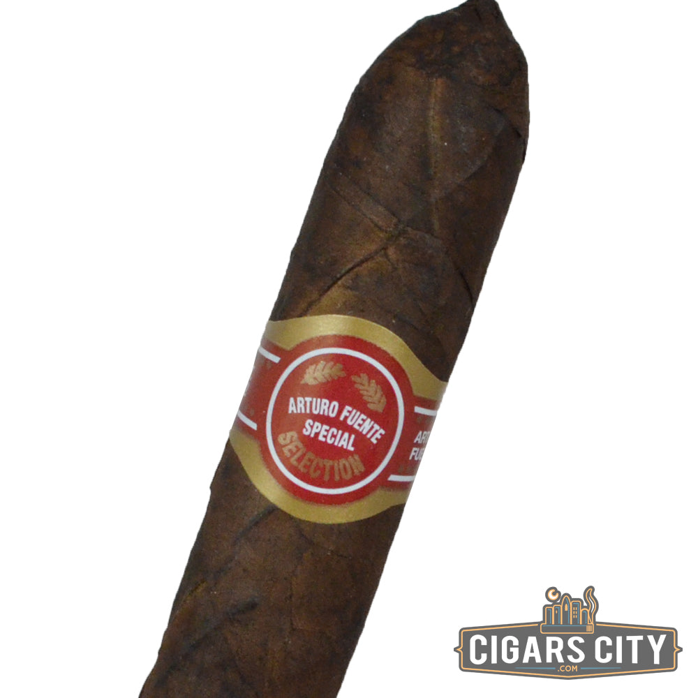 Arturo Fuente - Curlyhead Deluxe Maduro (Lancero-Panatela) - Box of 25 - CigarsCity.com