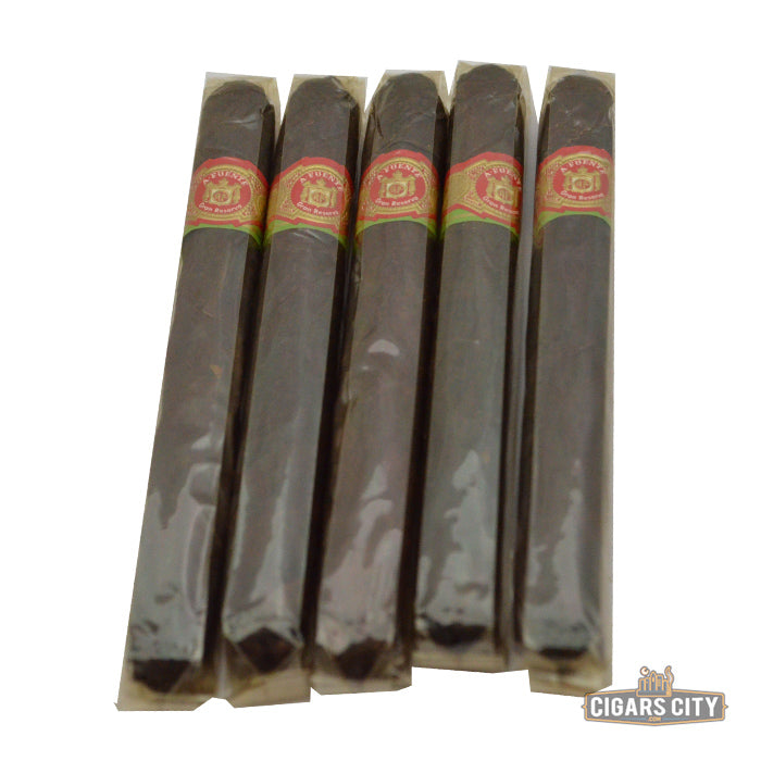 Arturo Fuente Exquisitos Maduro Cigarillos - Box of 50 - CigarsCity.com