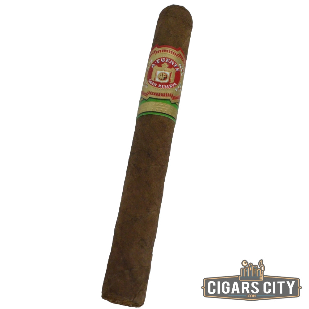 Arturo Fuente Petite Corona (5.0" x 38) - CigarsCity.com