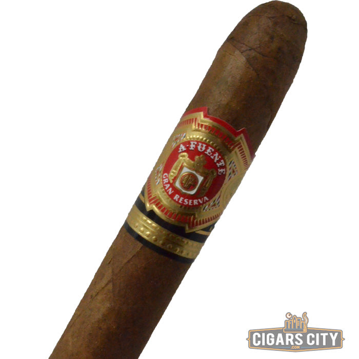 Arturo Fuente - Hemingway - Signature (Perfecto) - CigarsCity.com