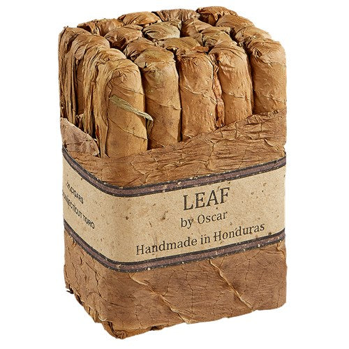 Leaf by Oscar Connecticut